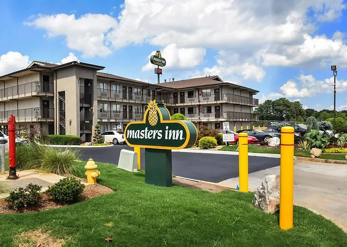 Masters Inn Tucker