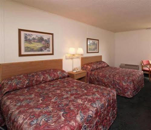 Masters Motel 2*